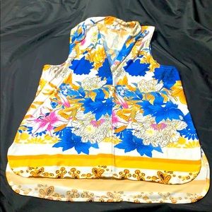 Flower print V neck Tank Top